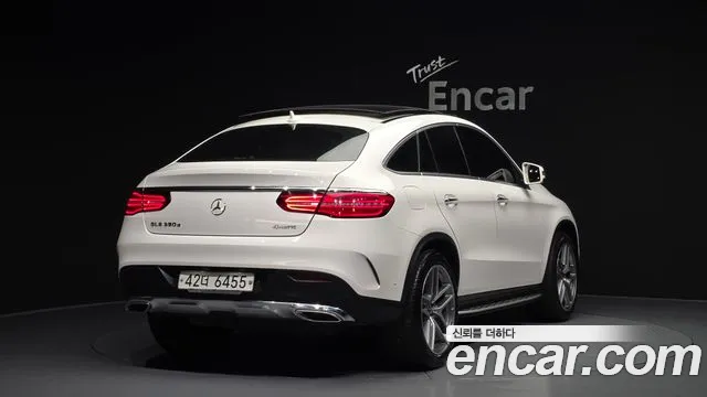 Mercedes-Benz GLE-Class 2017 — фото 2