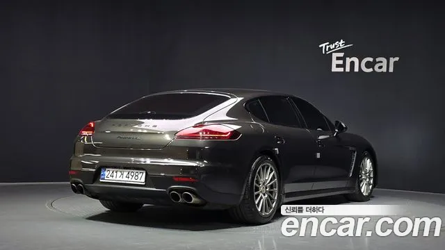 Porsche Panamera 2014 — фото 2