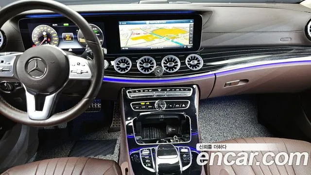 Mercedes-Benz CLS-Class 2019 — фото 13