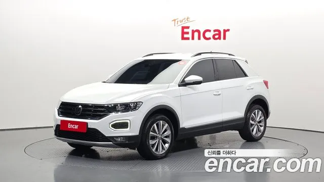 Volkswagen T-Roc 2021 — фото 1
