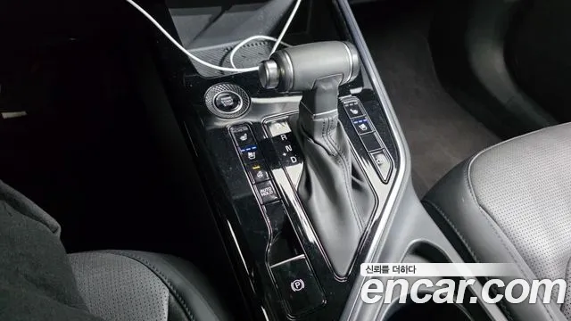 Kia Niro 2022 — фото 12