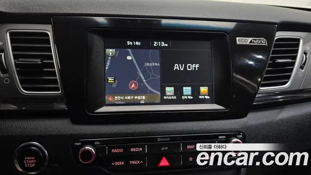 Kia Niro 2018 — фото 19