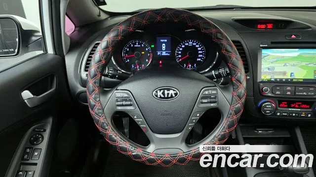 Kia K3 2014 — фото 14