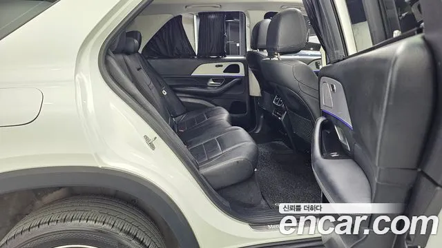 Mercedes-Benz GLE-Class 2020 — фото 12