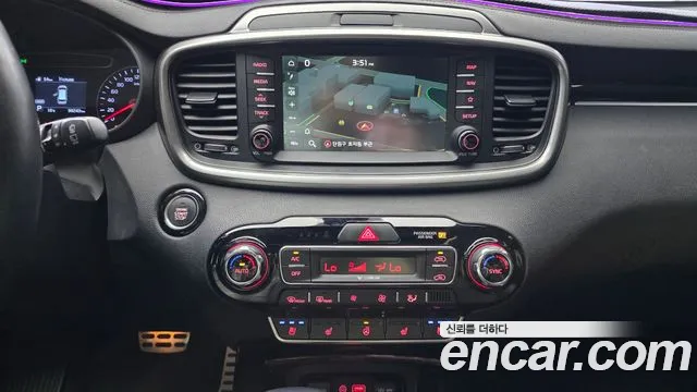 Kia Sorento 2019 — фото 19