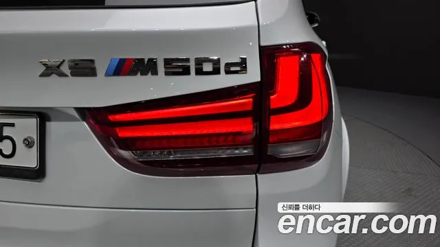 BMW X5 2018 — фото 9
