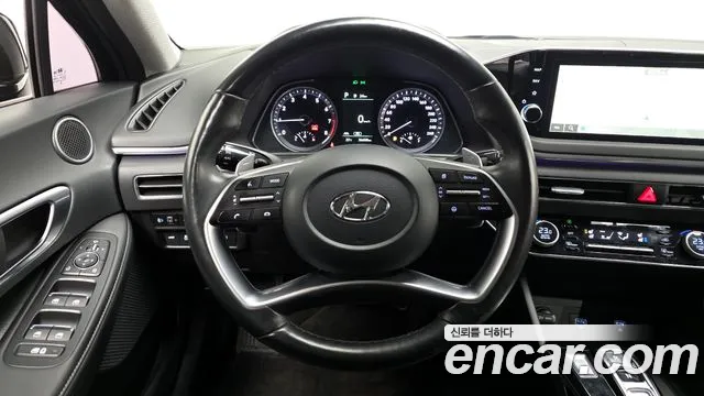 Hyundai Sonata 2022 — фото 13