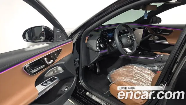 Mercedes-Benz E-Class 2024 — фото 13