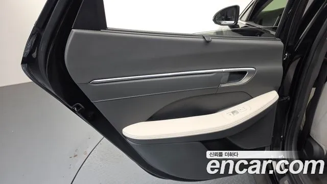 Hyundai Sonata 2020 — фото 14