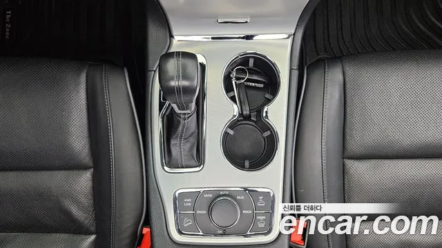 Jeep Cherokee 2020 — фото 9