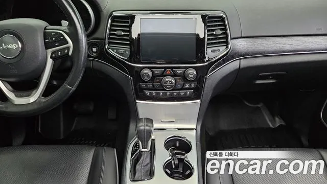 Jeep Cherokee 2020 — фото 15
