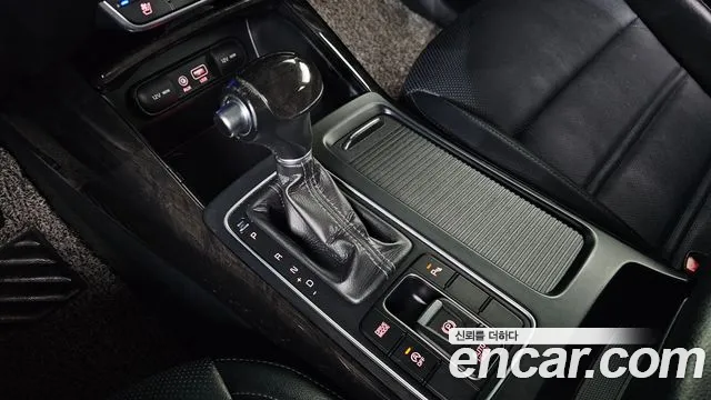 Kia Sorento 2015 — фото 9