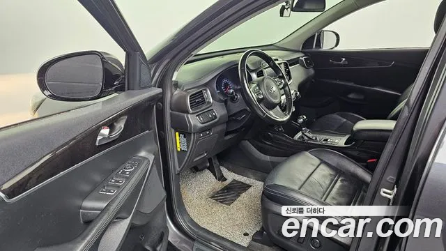 Kia Sorento 2015 — фото 10