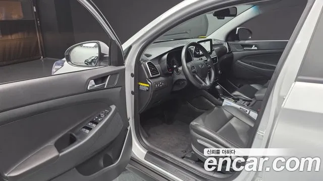 Hyundai Tucson 2020 — фото 13