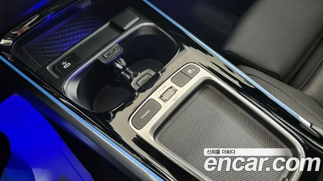 Mercedes-Benz EQB 2025 — фото 19