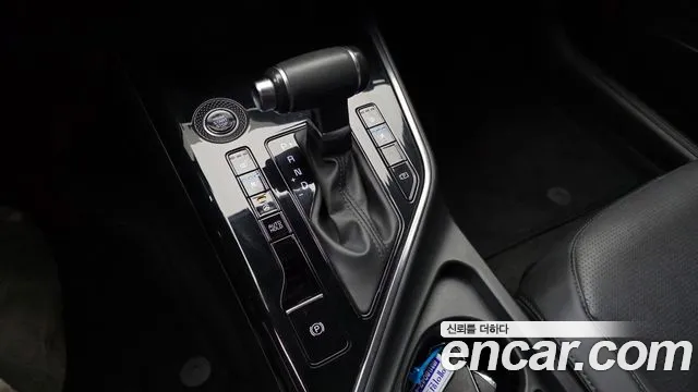 Kia Niro 2022 — фото 12
