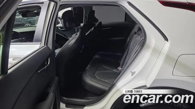 Kia Niro 2022 — фото 17