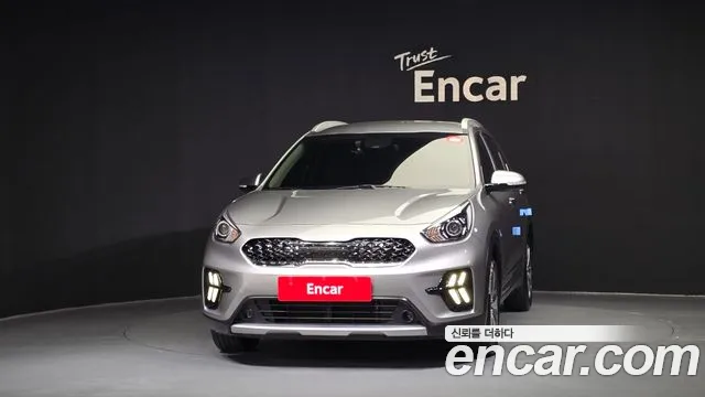Kia Niro 2022 — фото 3
