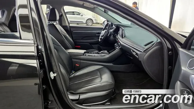 Hyundai Sonata 2022 — фото 17