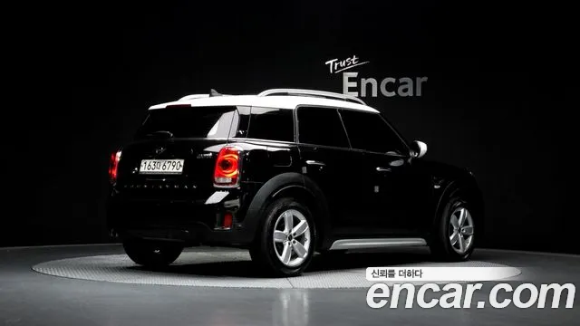 Mini Countryman 2020 — фото 1
