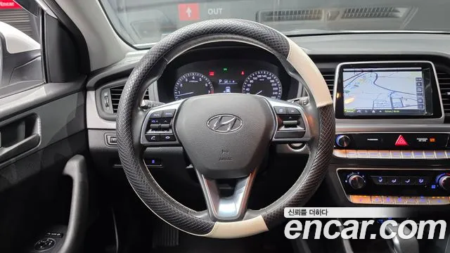 Hyundai Sonata 2018 — фото 19