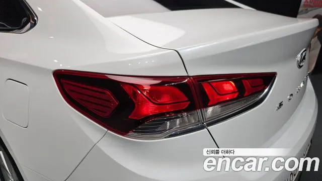 Hyundai Sonata 2018 — фото 9