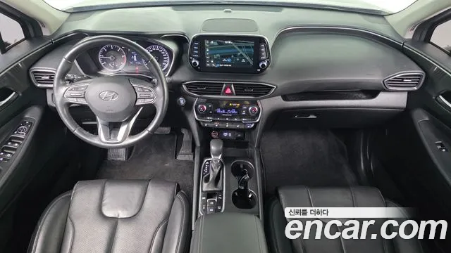 Hyundai Santafe 2019 — фото 10