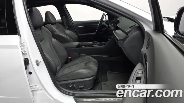 Hyundai Sonata 2024 — фото 11