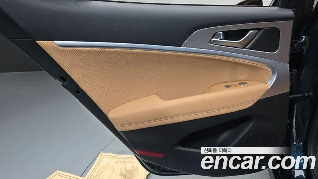 Genesis G70 2022 — фото 15