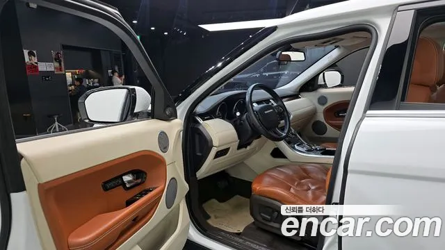 Land Rover Range Rover Evoque 2013 — фото 10