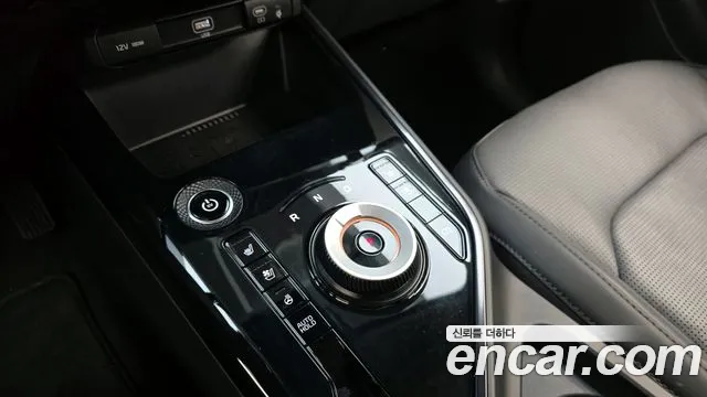 Kia Niro 2024 — фото 12