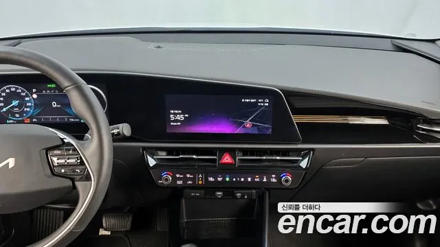 Kia Niro 2024 — фото 18