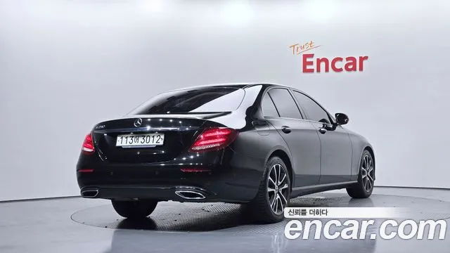 Mercedes-Benz E-Class 2020 — фото 2