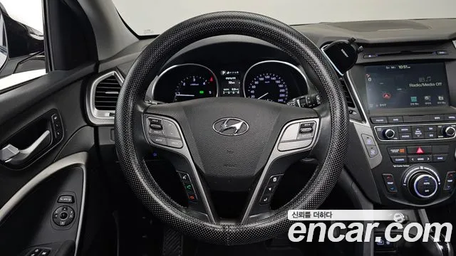 Hyundai Santafe 2016 — фото 18