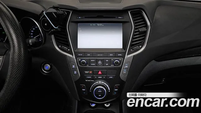Hyundai Santafe 2016 — фото 19