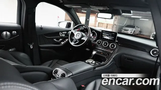 Mercedes-Benz GLC-Class 2017 — фото 7