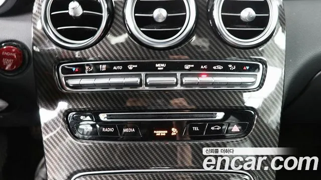 Mercedes-Benz GLC-Class 2017 — фото 17