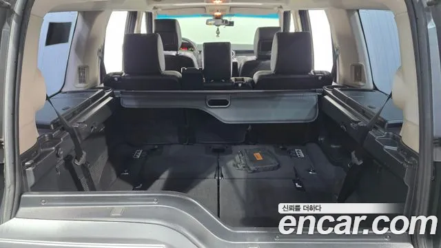 Land Rover Discovery 2012 — фото 20