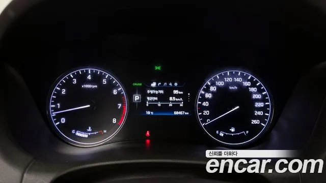 Hyundai Genesis 2016 — фото 11