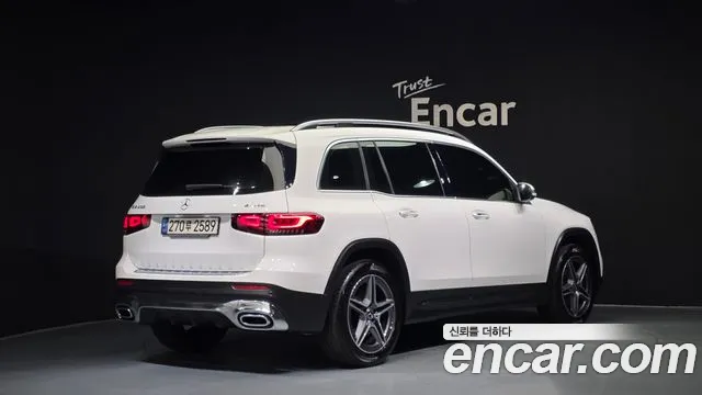 Mercedes-Benz GLB-Class 2021 — фото 2