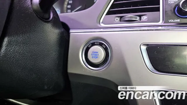 Hyundai Sonata 2016 — фото 18