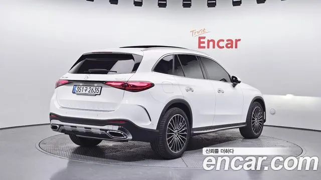Mercedes-Benz GLC-Class 2026 — фото 2