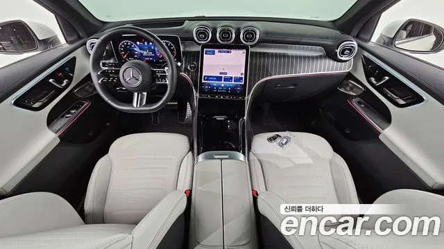 Mercedes-Benz GLC-Class 2026 — фото 10