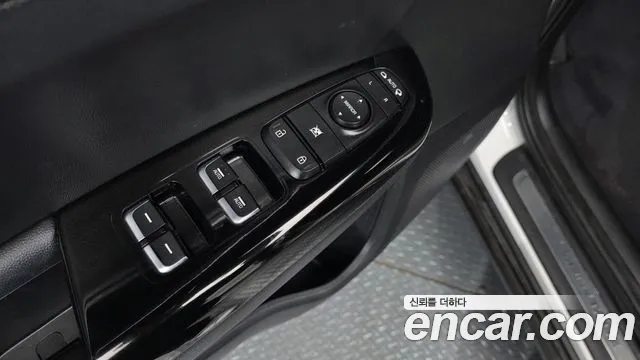 Kia Sportage 2019 — фото 14