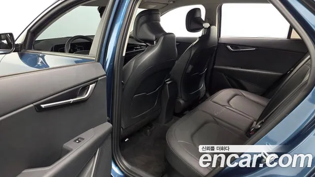 Kia Niro 2022 — фото 11