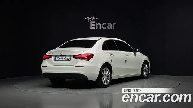 Mercedes-Benz A-Class 2020 — фото 2