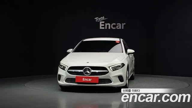 Mercedes-Benz A-Class 2020 — фото 3