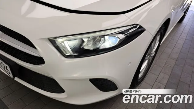 Mercedes-Benz A-Class 2020 — фото 8