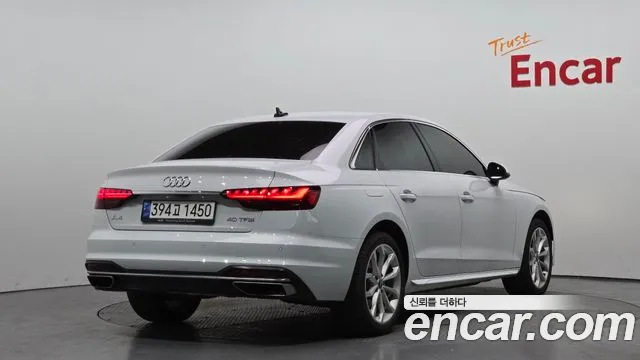 Audi A4 2023 — фото 2