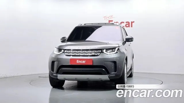 Land Rover Discovery 2018 — фото 3